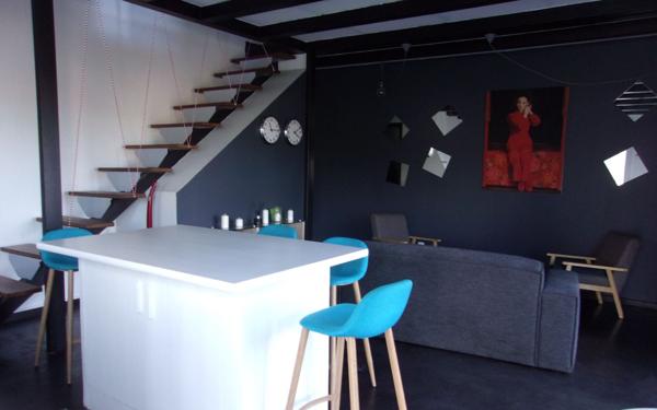 Maison à vendre    9 pièces • 180 m2 Fort-de-France