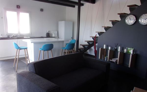 Maison à vendre    9 pièces • 180 m2 Fort-de-France