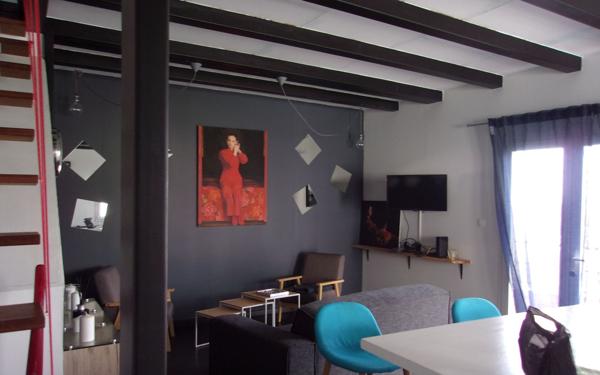 Maison à vendre    9 pièces • 180 m2 Fort-de-France