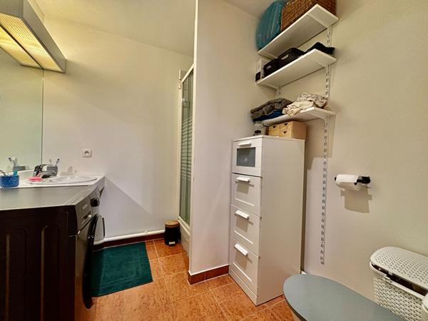 Appartement Corbeil Essonnes 2 pièce(s) 34.19m2