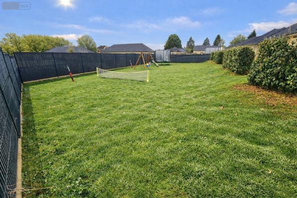 Villa à vendre à Montchanin en Saône-et-Loire (71210), ref : 063/1471