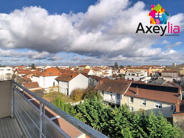 Riorges (42153) A VENDRE - RIORGES - APPARTEMENT T3 AVEC 5 BALCONS