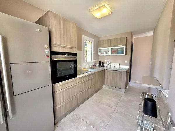 Vente Villa 5 pièces 97 m2 à Sainte-Maxime