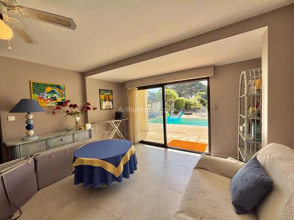 Vente Villa 5 pièces 97 m2 à Sainte-Maxime
