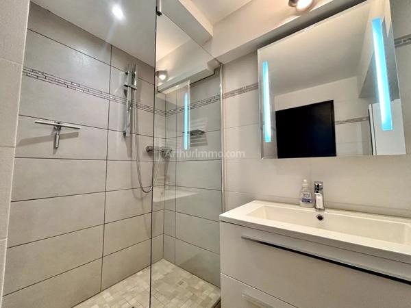 Vente Villa 5 pièces 97 m2 à Sainte-Maxime