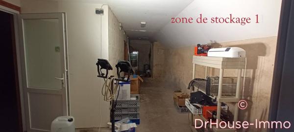 Commerce à vendre 9 pièces de 207 m²
