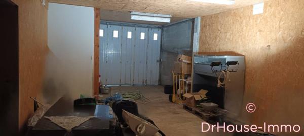 Commerce à vendre 9 pièces de 207 m²