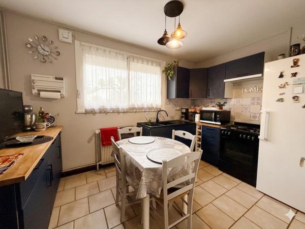 Maison  5 pièce(s)  3 chambre(s)  80 m²