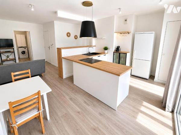 Appartement T2 en rez-de-jardin / PETIT-PARAME

Situé dans le quartier recherché du Petit Par...
