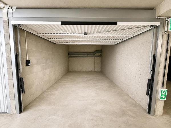 Appartement T2 en rez-de-jardin / PETIT-PARAME

Situé dans le quartier recherché du Petit Par...