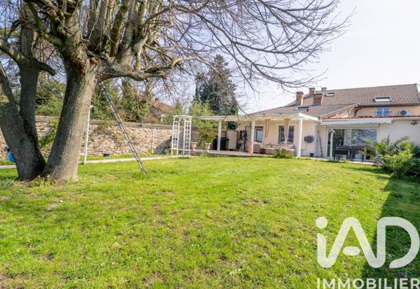 Maison à vendre 8 pièces 225 m² Saulx-les-Chartreux