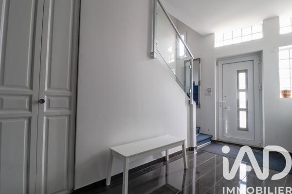 Maison à vendre 8 pièces 225 m² Saulx-les-Chartreux