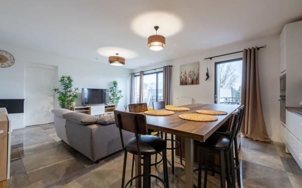 Appartement à vendre    4 pièces • 76 m2 Noisy-le-Grand