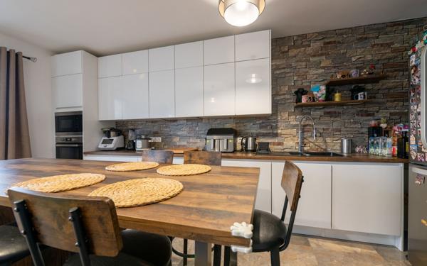 Appartement à vendre    4 pièces • 76 m2 Noisy-le-Grand