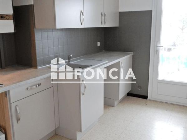 Location Appartement 4 pièces 76.51 m² - RUE ANNE CLAVEL Narbonne 11100