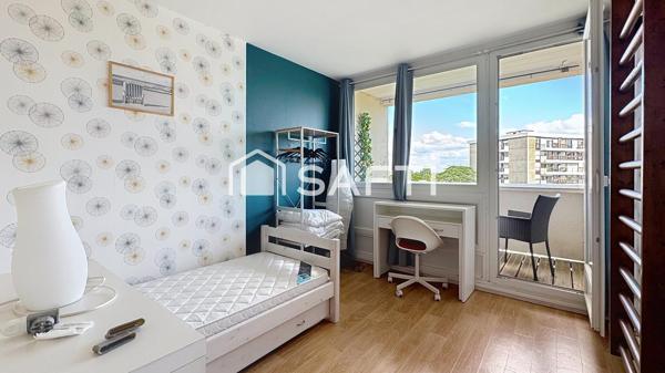 Appartement traversant au coeur de mérignac centre
