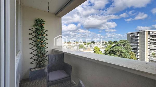 Appartement traversant au coeur de mérignac centre