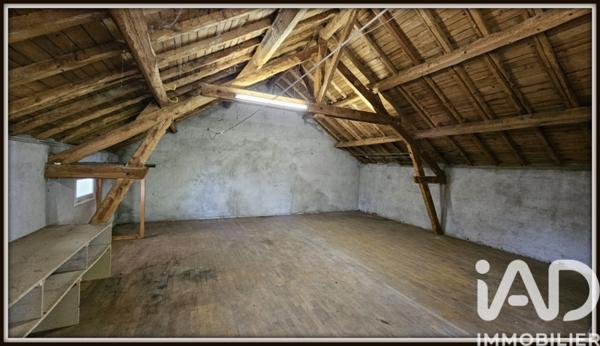 Maison à vendre 6 pièces 77,54 m² Creuzier-le-Neuf
