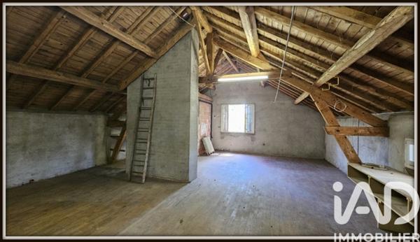 Maison à vendre 6 pièces 77,54 m² Creuzier-le-Neuf
