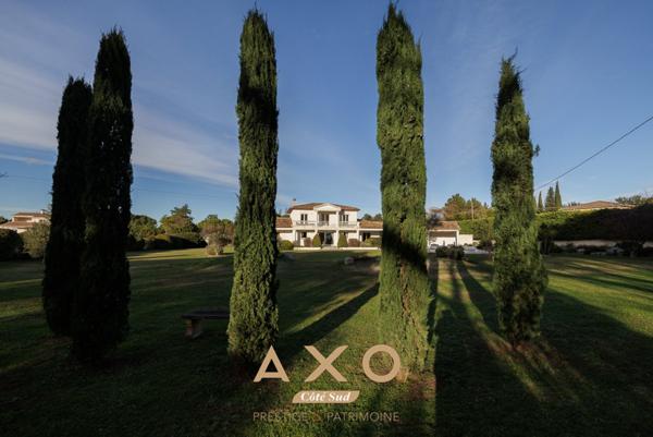 EXCLUSIVITE - SAINT-CANNAT- MAISON - T6 - 210 M2 - PISCINE - POOL HOUSE - TERRAIN 5 500 M2 - DOUBLE GARAGE - 1 295 000