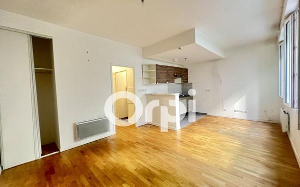 Appartement à vendre    1 pièce • 32,88 m2 Paris 20