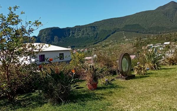 Maison à vendre    4 pièces • 150 m2 La Plaine-des-Palmistes