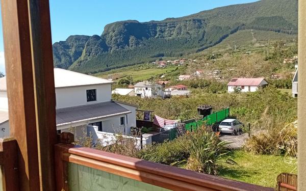 Maison à vendre    4 pièces • 150 m2 La Plaine-des-Palmistes