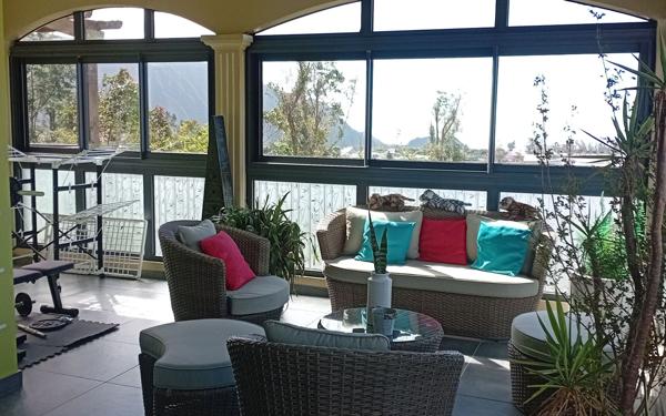 Maison à vendre    4 pièces • 150 m2 La Plaine-des-Palmistes