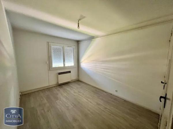 Appartement à louer 3 pièces 65.88m² Saint-Priest (69800)