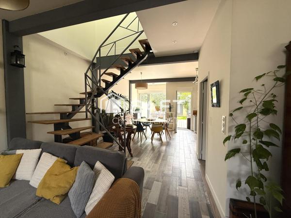 Maison rénovée , avec jardin plein sud