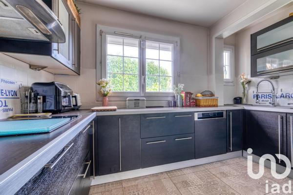 Maison à vendre 6 pièces 120 m² Ferrières-en-Brie