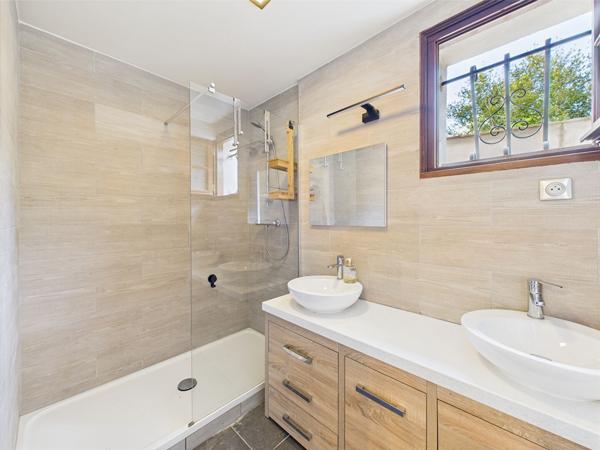 Haut Bouliac au calme maison traditionnelle de 250m2 hab avec garage de 50m2 sur parcelle de 1465m2 , Bouliac Haut Bouliac au calme maison traditionnelle de 250m2 hab avec garage de 50m2 sur parcelle de 1465m2 , Bouliac