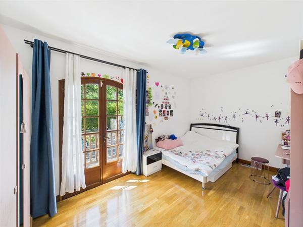 Haut Bouliac au calme maison traditionnelle de 250m2 hab avec garage de 50m2 sur parcelle de 1465m2 , Bouliac Haut Bouliac au calme maison traditionnelle de 250m2 hab avec garage de 50m2 sur parcelle de 1465m2 , Bouliac