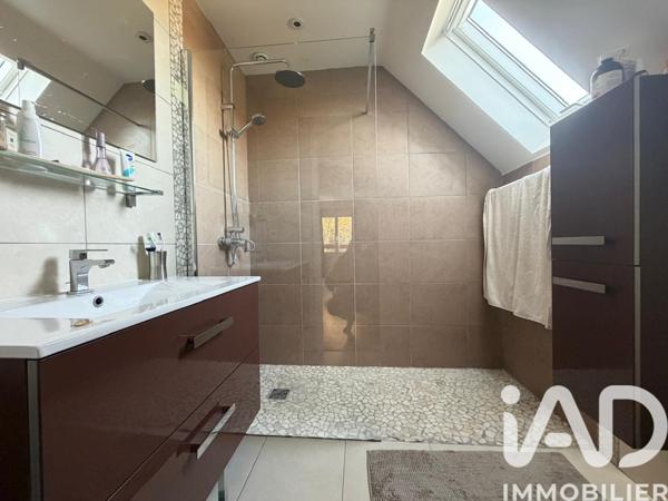 Maison à vendre 9 pièces 187 m² Le Plessis-Pâté