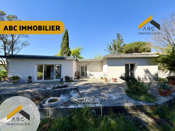 Orange (84100) Maison d'architecte avec très beau jardin