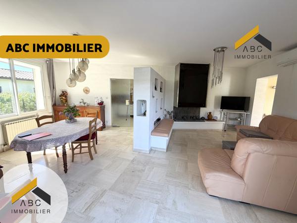 Orange (84100) Maison d'architecte avec très beau jardin