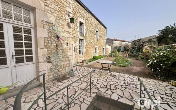 Maison à vendre    7 pièces •  Le Gua