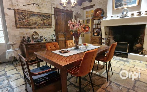 Maison à vendre    7 pièces •  Le Gua