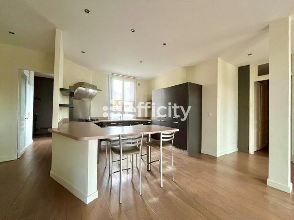 Appartement 4 pièces - 127 m²