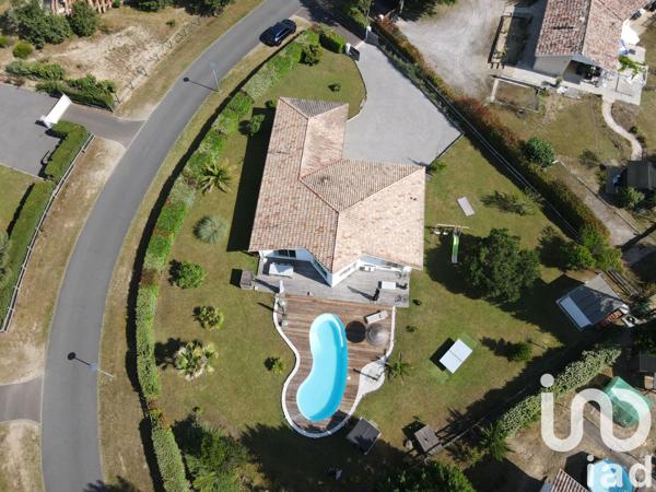 Maison à vendre 6 pièces 179 m² Saint-Paul-lès-Dax