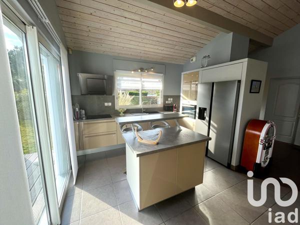 Maison à vendre 6 pièces 179 m² Saint-Paul-lès-Dax