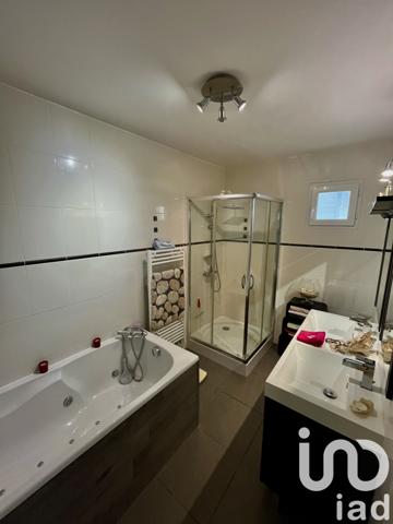 Maison à vendre 6 pièces 179 m² Saint-Paul-lès-Dax