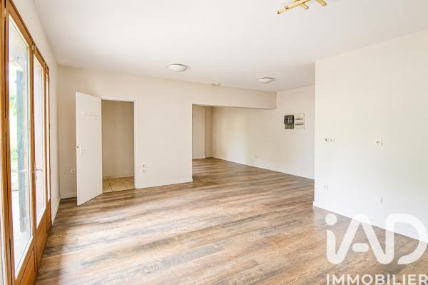 Maison à vendre 20 pièces 850 m² Fontaine-de-Vaucluse