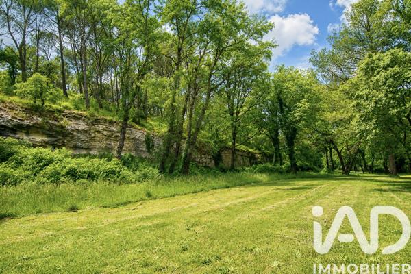 Maison à vendre 20 pièces 850 m² Fontaine-de-Vaucluse
