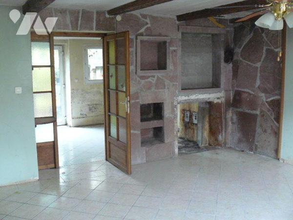 Maison à Vendre à Raon-sur-Plaine (88110) en Vosges (88)

Cette maison de 100 m² de surface h...