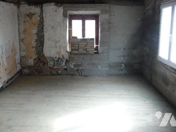 Maison à Vendre à Raon-sur-Plaine (88110) en Vosges (88)

Cette maison de 100 m² de surface h...