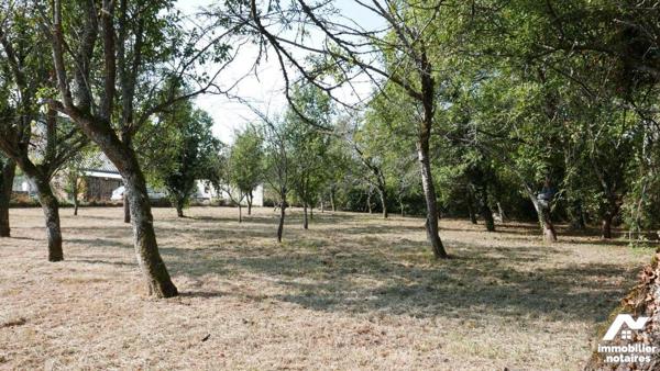 A VENDRE, à SERY, à 10 min de RETHEL,  un terrain constructible sur une parcelle de 1 088 m² . ...