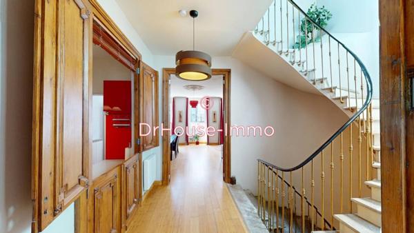 Maison à vendre 10 pièces de 240 m²