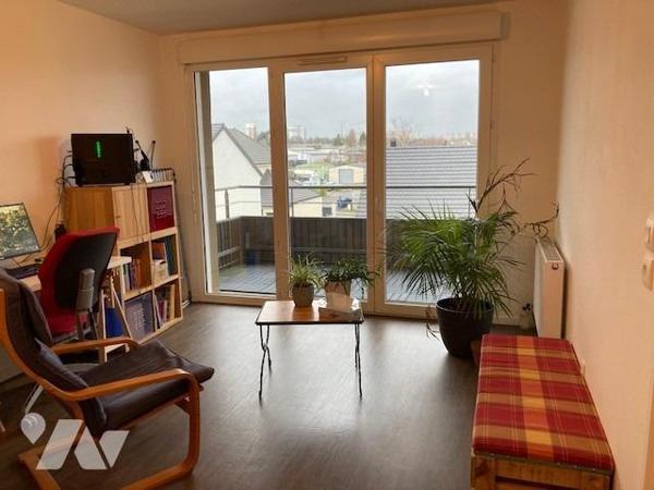 SAINT ETIENNE DU ROUVRAY - Appartement T2 (37 m²)  vendu louédans résidence de 2015