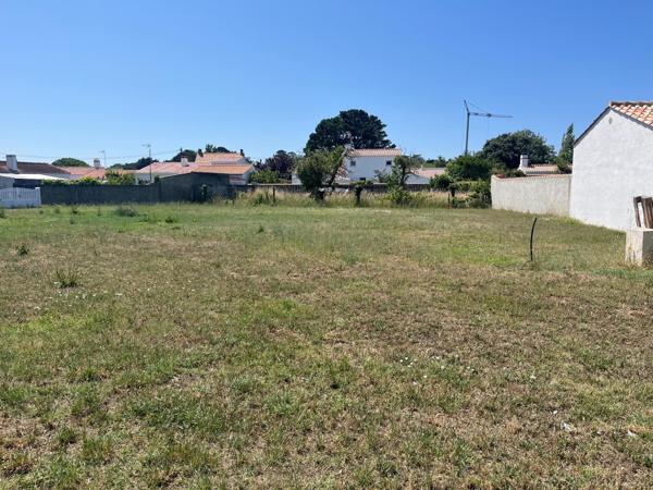 Terrain viabilisé avec permis de construire